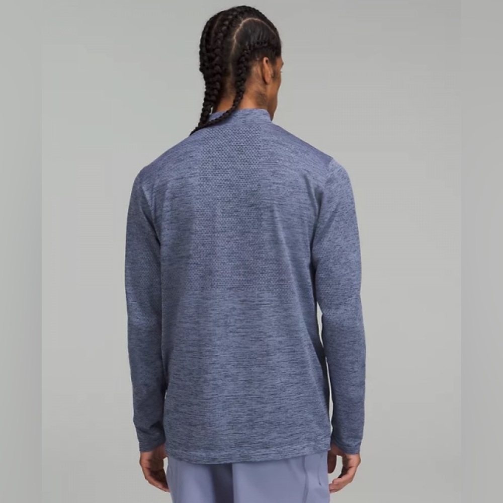 Lululemon Metal Vent Tech Midweight (Mid Weight) Half Zip L in Navy/Peri Purple - Picture 2 of 3